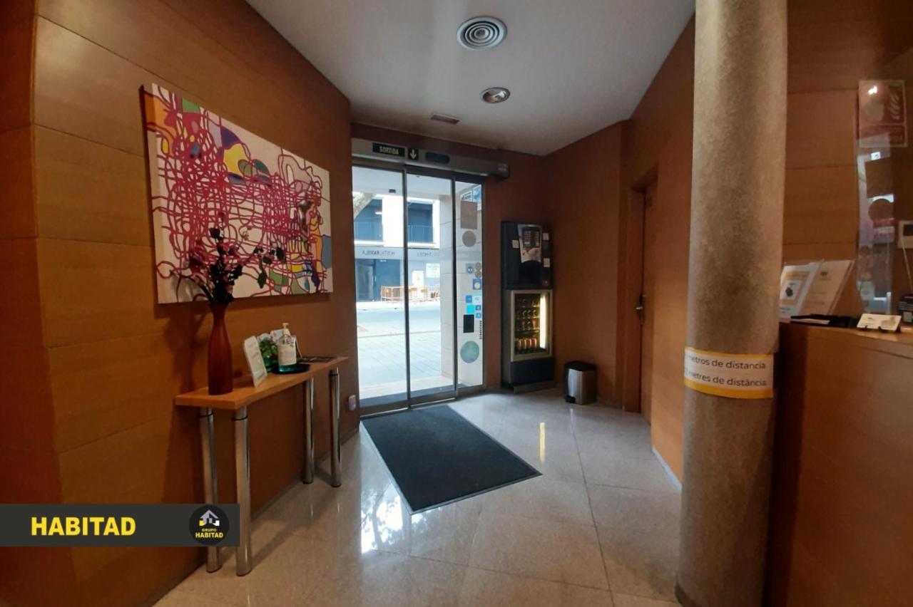 Hostal Rambla Sant Boi de Llobregat Exterior foto