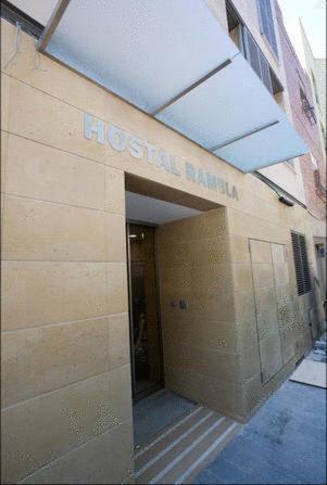 Hostal Rambla Sant Boi de Llobregat Exterior foto