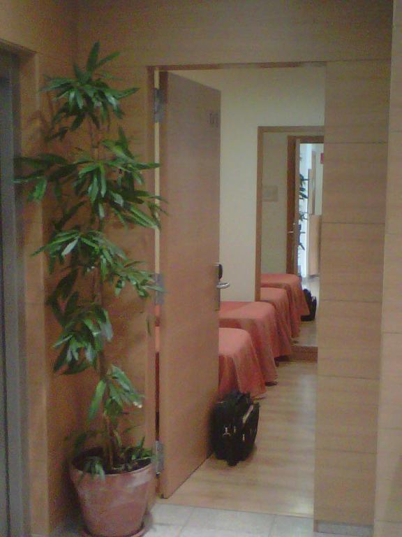 Hostal Rambla Sant Boi de Llobregat Exterior foto
